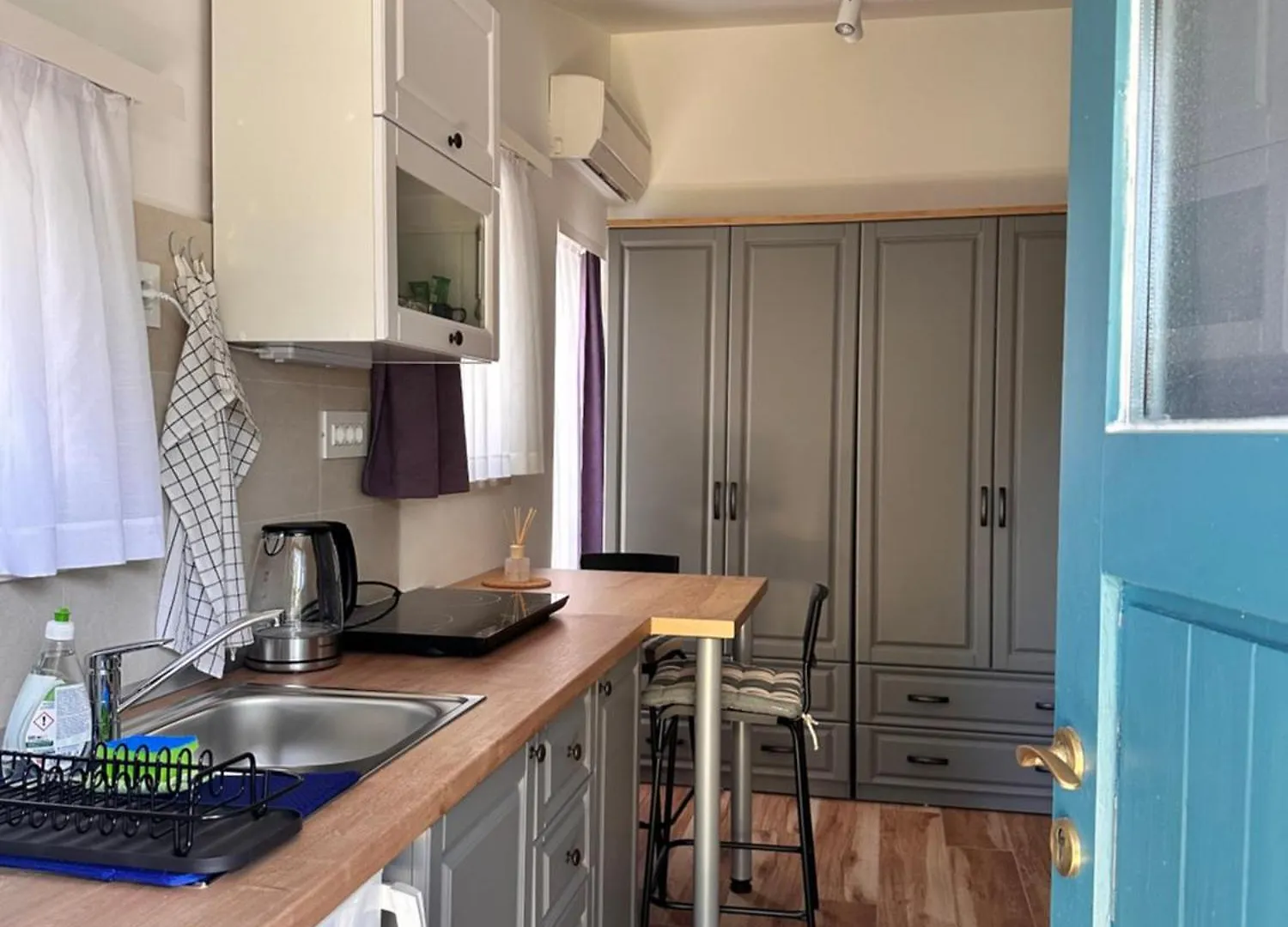 Lux Apartments In Downtown Pula 0*,